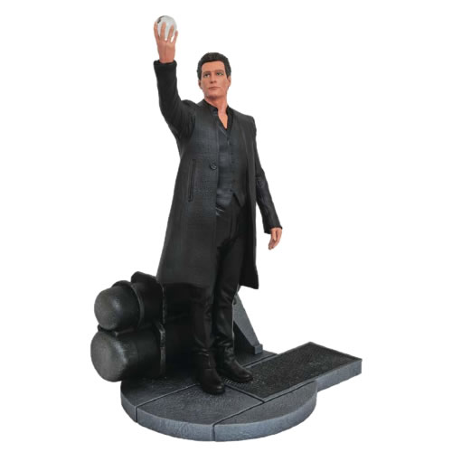 PVC Gallery Statues - Dark Tower - Man In Black PVC Diorama