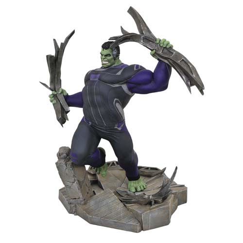 Marvel PVC Gallery Statues -  AVN4 Endgame - Dlx Tracksuit Hulk