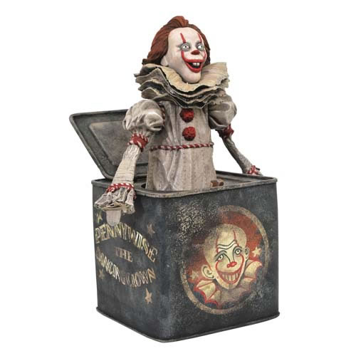 IT PVC Gallery Statues - IT Chapter 2 - Pennywise-in-the-Box