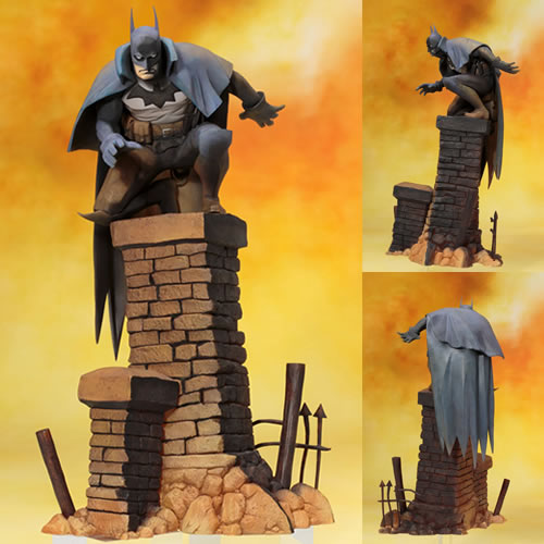 DC Comics ArtFX+ Statues - Gotham By Gaslight - 1/10 Scale Batman