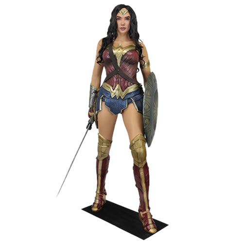 Life-Size Foam Replicas - Wonder Woman Movie - 1/1 Scale Wonder Woman Figure