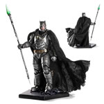 Iron Studios Art Scale 1/10 Statues - BVS Dawn Of Justice Movie - Battle Damaged Armored Batman