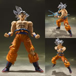 S.H.Figuarts Figures - Dragon Ball Super - Son Goku Ultra Instinct