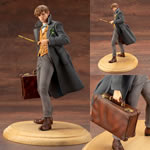 FB2 / The Crimes Of Grindelwald ArtFX+ Statues - 1/10 Scale Newt Scamander