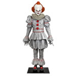 Life-Size Foam Replicas - IT: Chapter 2 (2019 Movie) - 1/1 Scale Pennywise